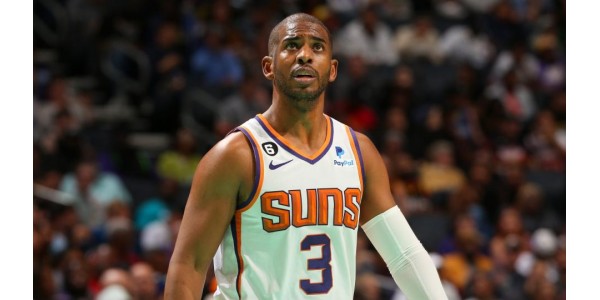 Phoenix Suns cambia a Chris Paul por Bradley Beal